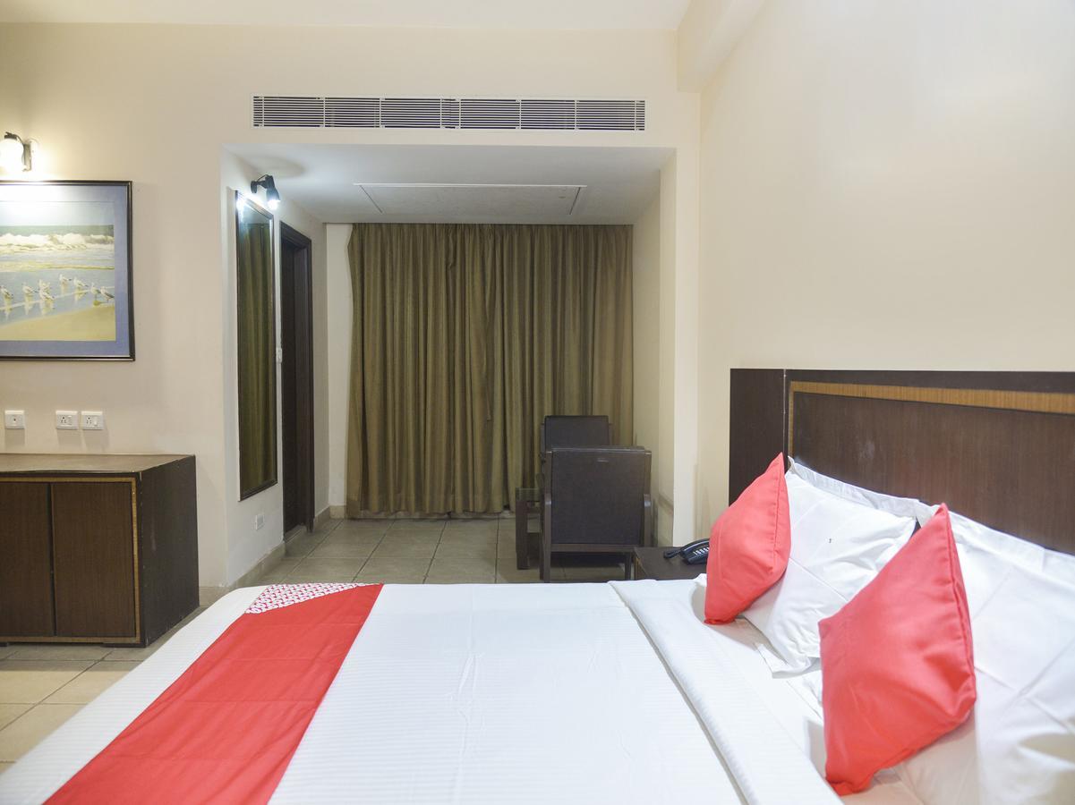 Oyo 15149 Hotel Ajoy Minar Mandarmani Εξωτερικό φωτογραφία